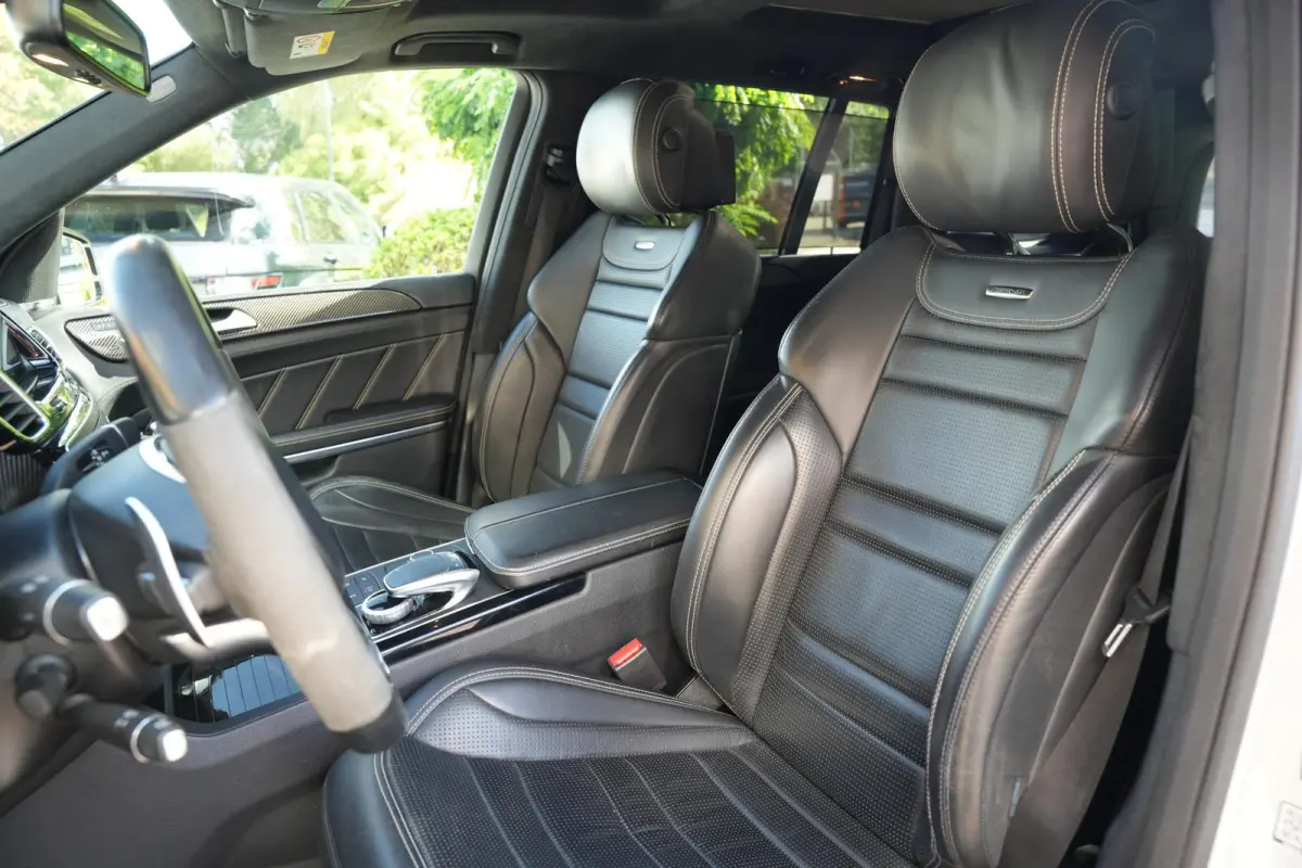 AMG 63 4MATIC Panoramadak 7 persoons Adapt. Cruise Entertainment Stoelvent. Carbon