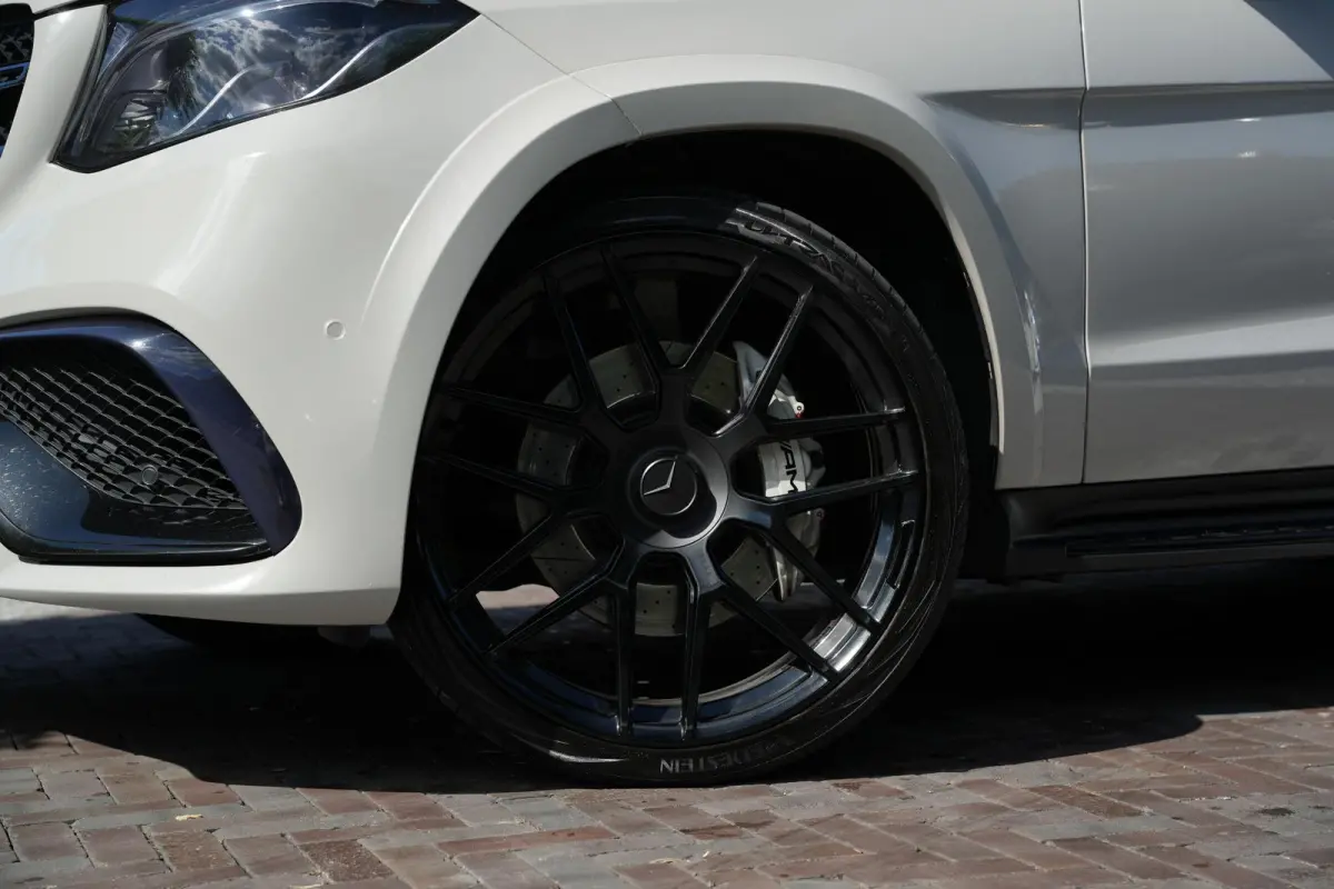 AMG 63 4MATIC Panoramadak 7 persoons Adapt. Cruise Entertainment Stoelvent. Carbon