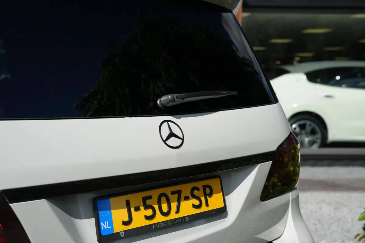 AMG 63 4MATIC Panoramadak 7 persoons Adapt. Cruise Entertainment Stoelvent. Carbon