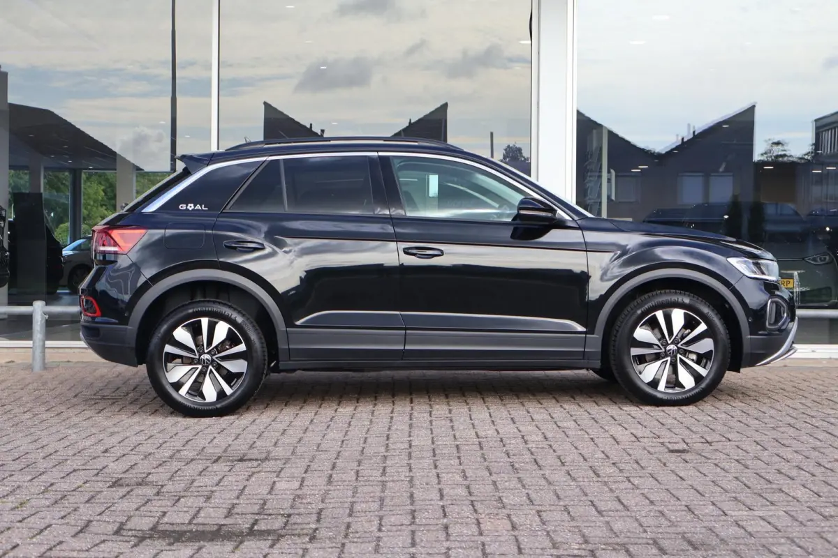 1.0 TSI 115pk Life Edition | Navigatie | Adaptive Cruise | Stoelverwarming | Side Assist | PDC