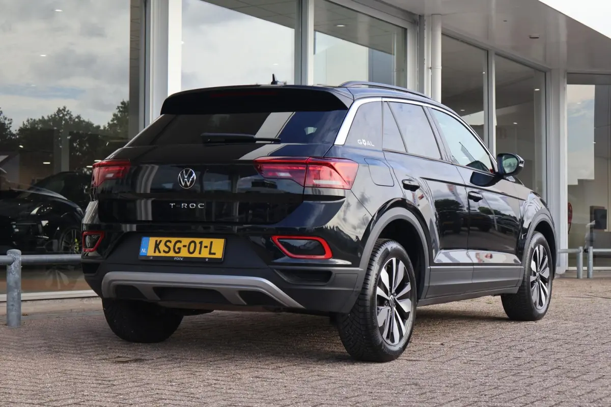 1.0 TSI 115pk Life Edition | Navigatie | Adaptive Cruise | Stoelverwarming | Side Assist | PDC