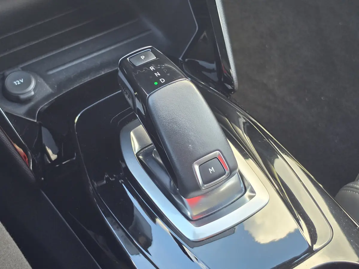 1.2 PureTech GT-Line | Trekhaak | D.riem vervangen  | Automaat | Navi | Cruise control