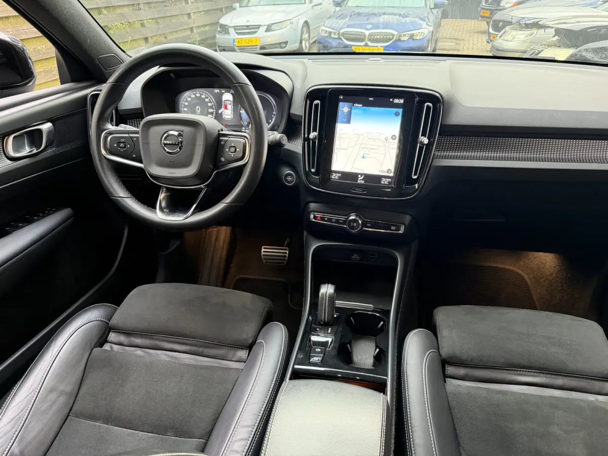 1.5 T5 R-Design Leer/alcantara bekleding/Carplay