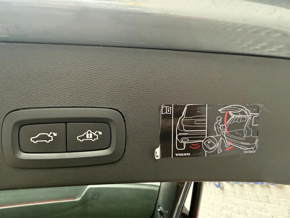 1.5 T5 R-Design Leer/alcantara bekleding/Carplay