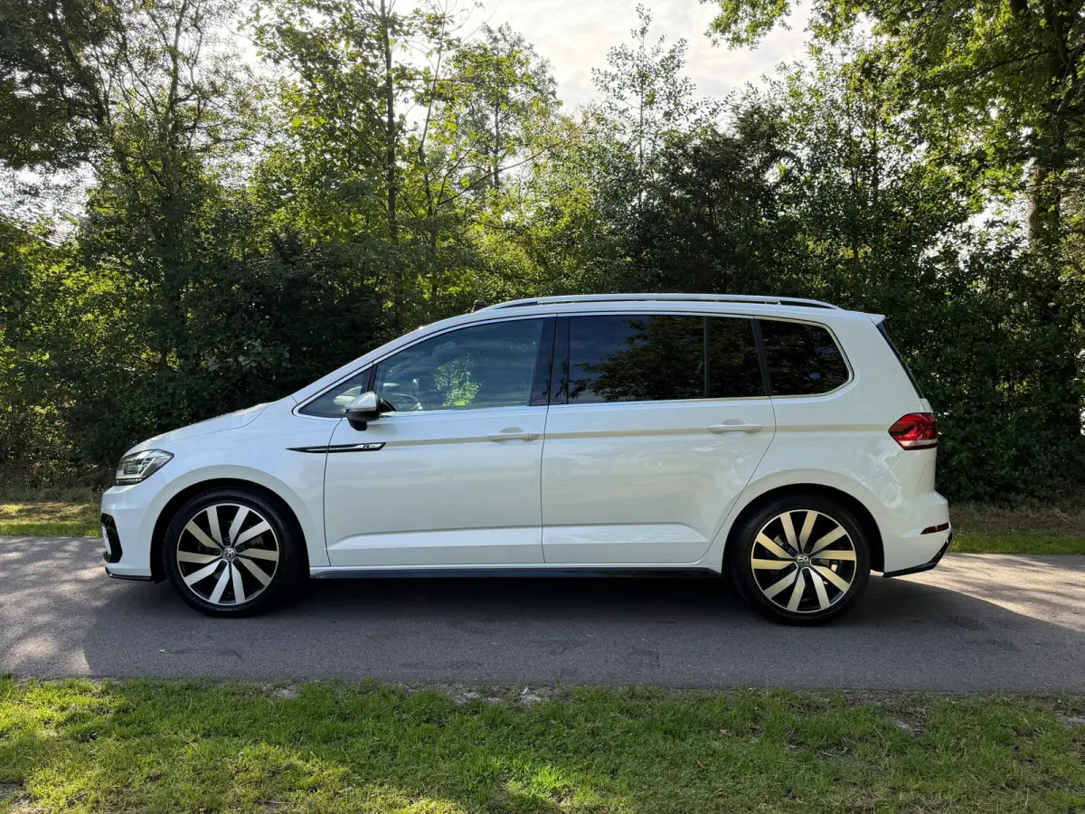 1.8 TSI R-Line | 7-Persoons + Panoramadak + Orgineel Nederlands |