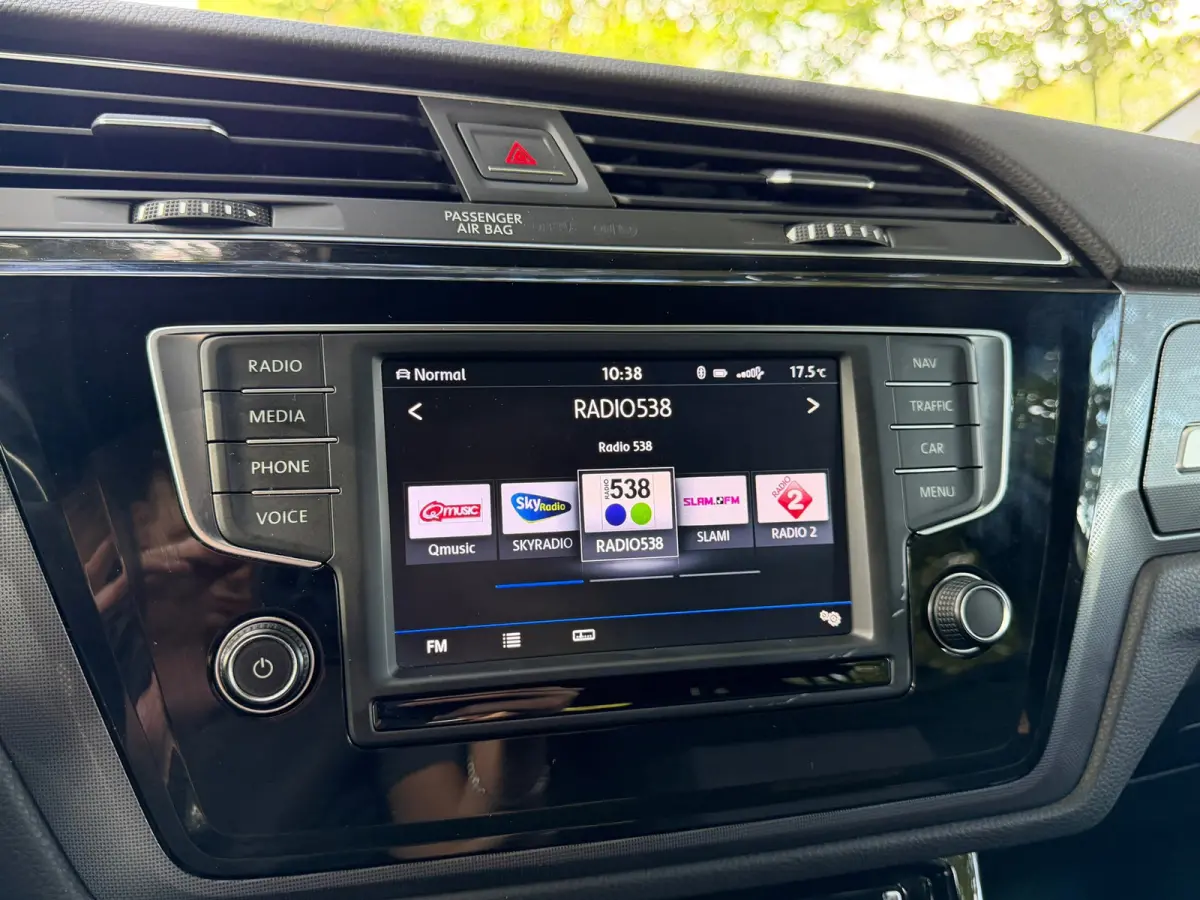 1.8 TSI R-Line | 7-Persoons + Panoramadak + Orgineel Nederlands |
