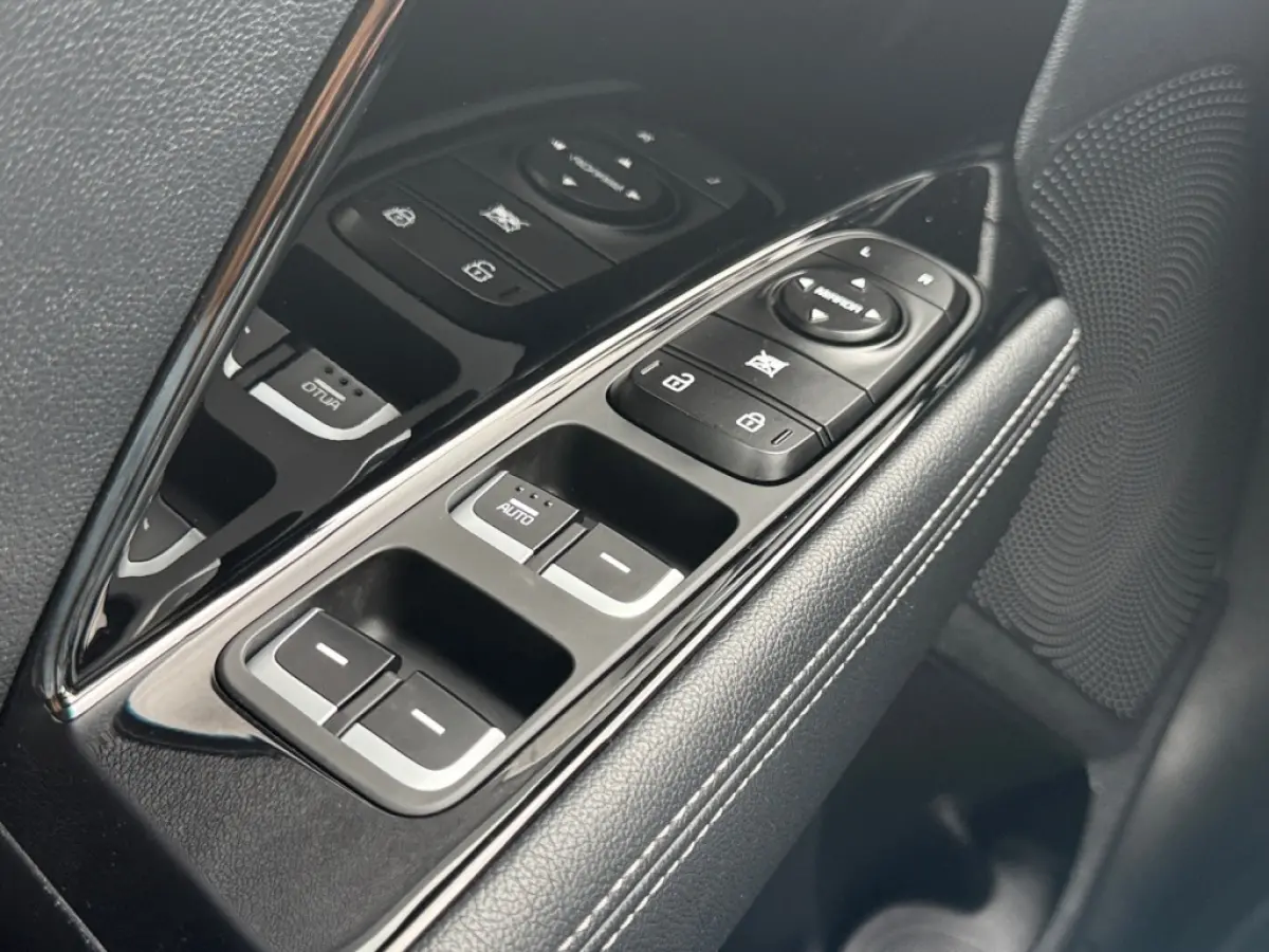 1.6 GDi Hybrid DynamicLine | Stoel- en stuurverwarming | Apple/Android