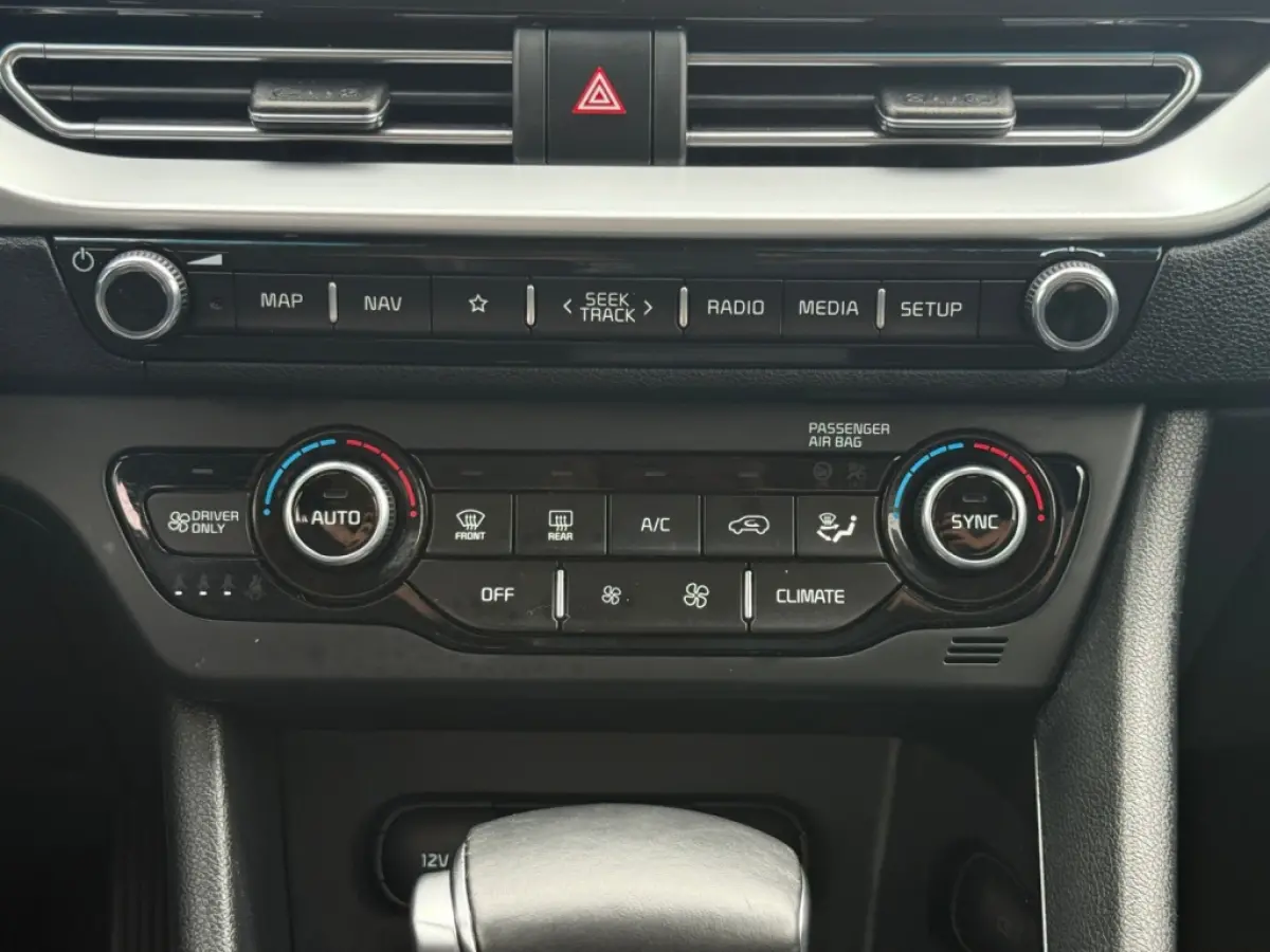 1.6 GDi Hybrid DynamicLine | Stoel- en stuurverwarming | Apple/Android