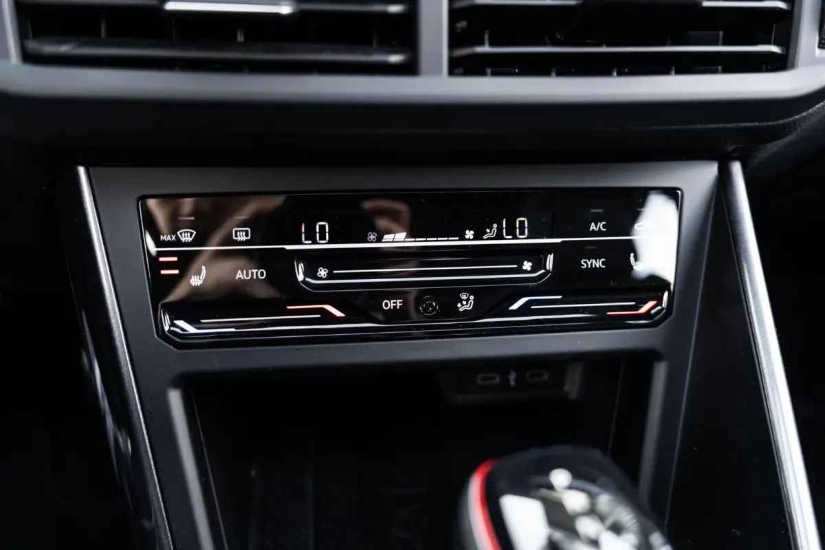2.0 TSI GTI Pano DSG ACC Stoelverwarming