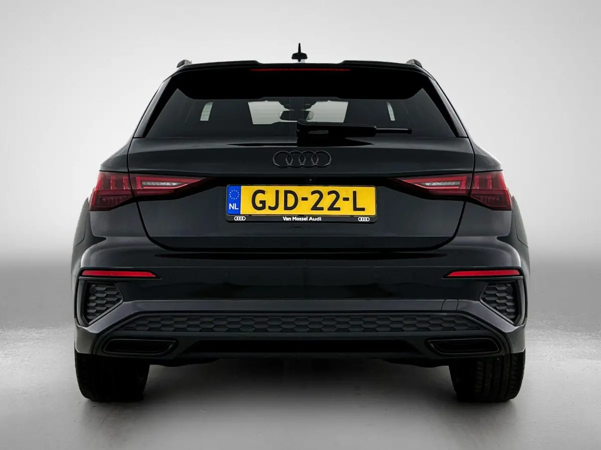 45 TFSI e S edition Competition 245 PK | S-line | Automaat | Navigatie | Camera | Adaptive cruise control | Climate Control | Stoelverwarming | Lichtmetalen velgen |
