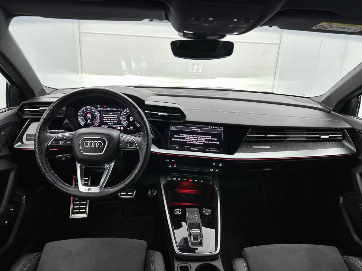 45 TFSI e S edition Competition 245 PK | S-line | Automaat | Navigatie | Camera | Adaptive cruise control | Climate Control | Stoelverwarming | Lichtmetalen velgen |