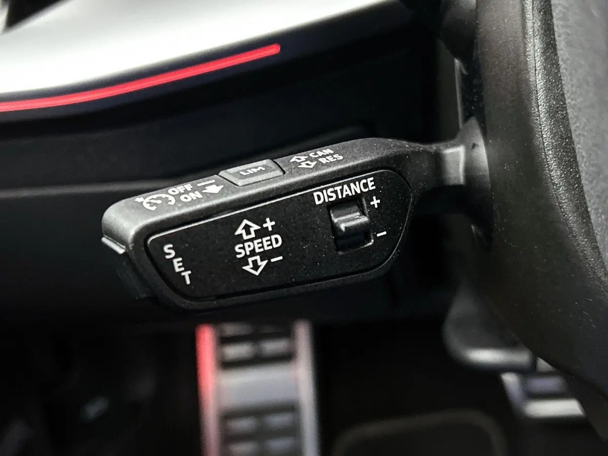 45 TFSI e S edition Competition 245 PK | S-line | Automaat | Navigatie | Camera | Adaptive cruise control | Climate Control | Stoelverwarming | Lichtmetalen velgen |