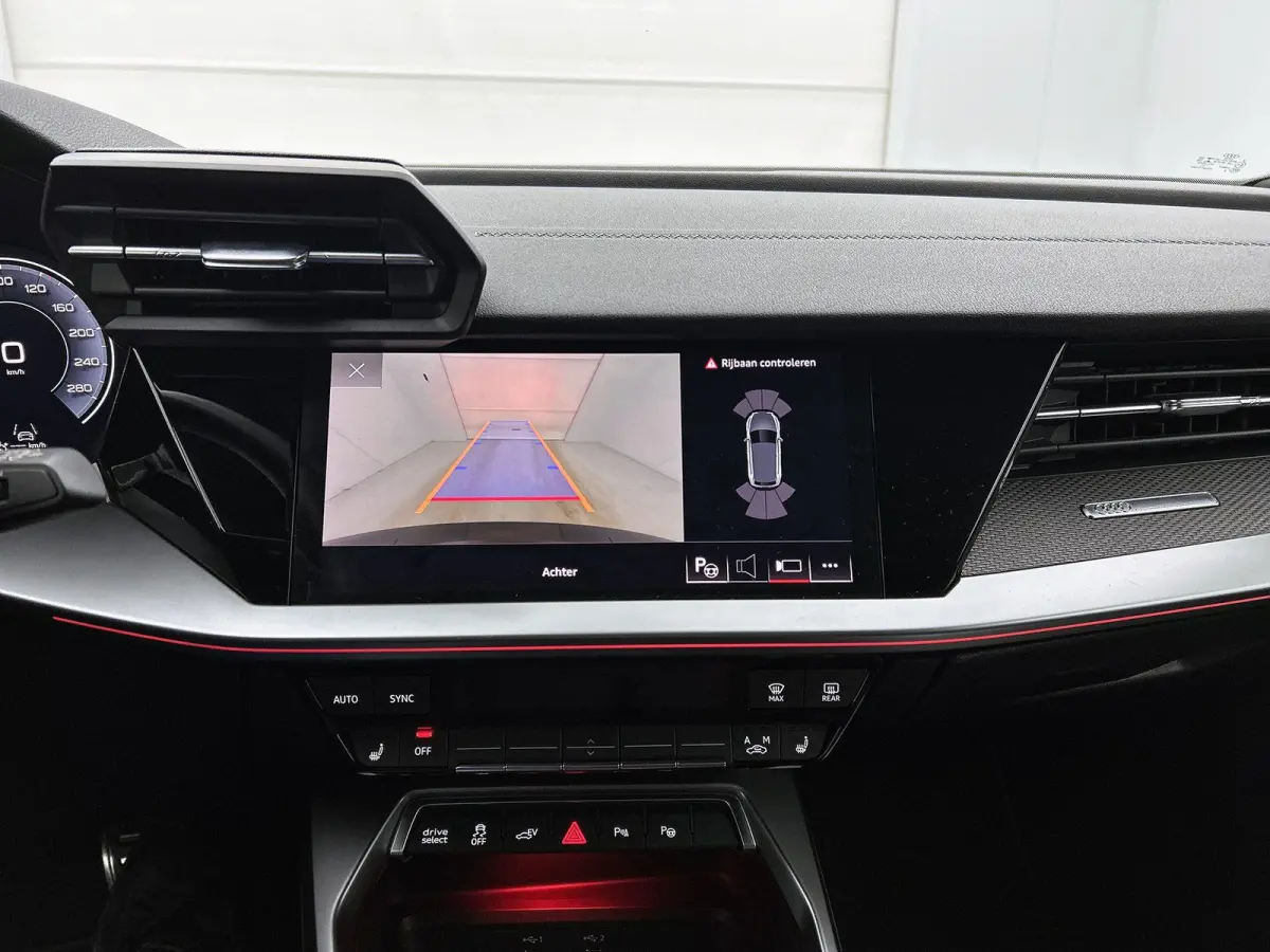 45 TFSI e S edition Competition 245 PK | S-line | Automaat | Navigatie | Camera | Adaptive cruise control | Climate Control | Stoelverwarming | Lichtmetalen velgen |