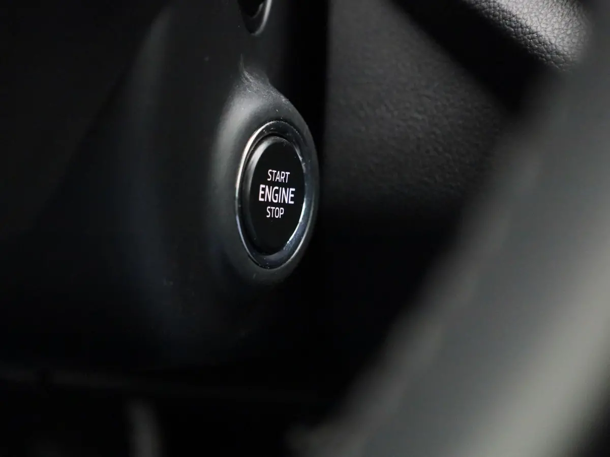 1.0 e-TSI Business Edition | Automaat | Apple Carplay / Android Auto | Parkeersensoren | Stoelverwarming |