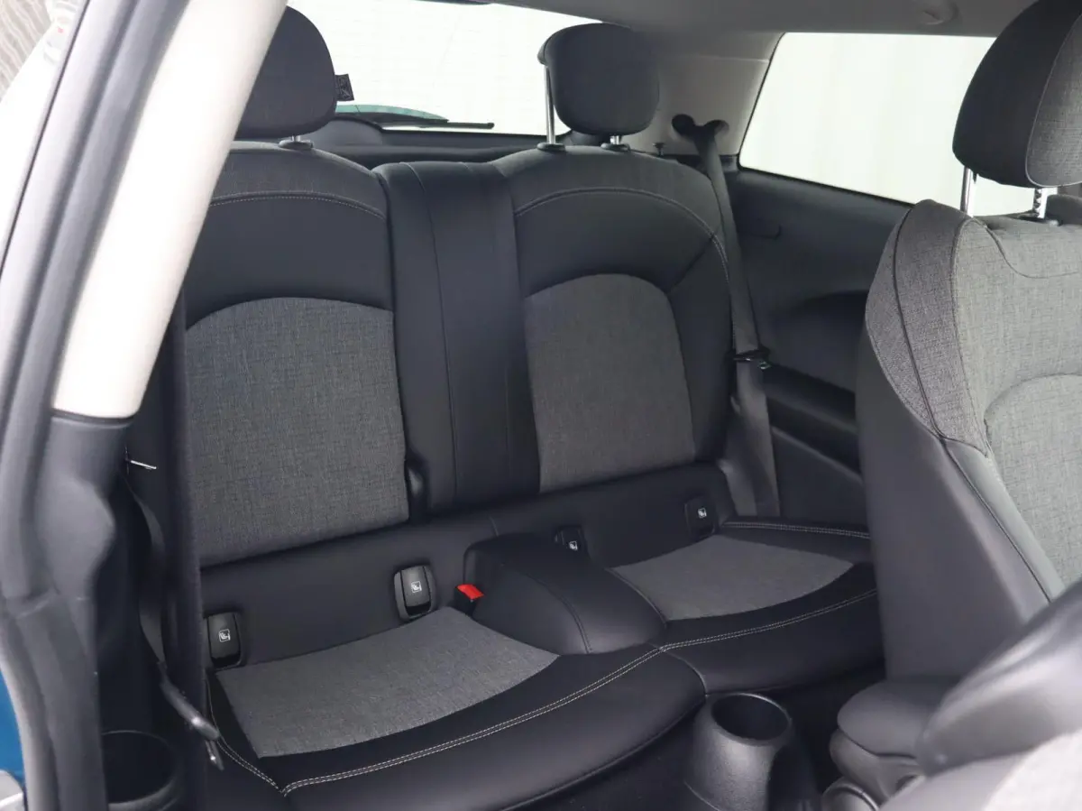 1.5 136pk AUT Cooper Camden Edition | Navigatie | Apple Carplay/Android Auto | Cruise Control | Parkeersensor Achter