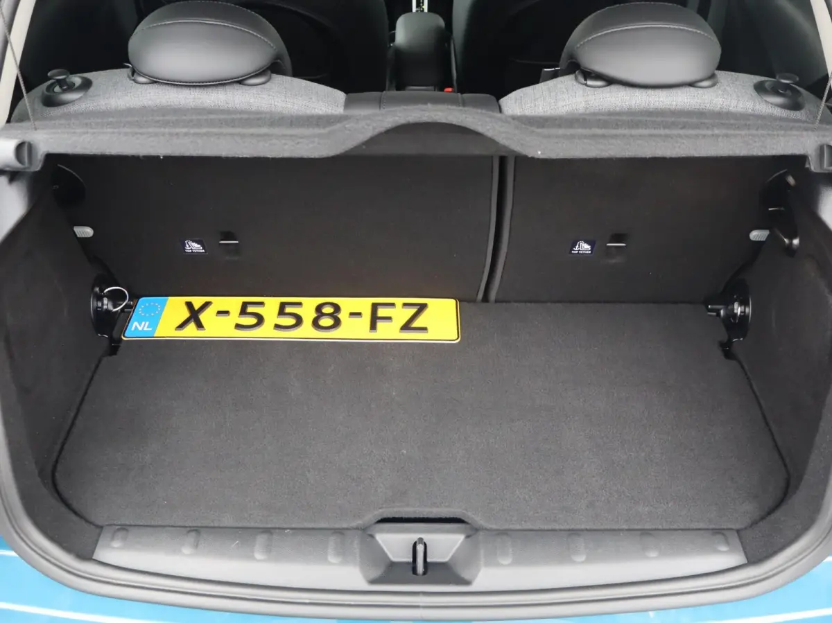 1.5 136pk AUT Cooper Camden Edition | Navigatie | Apple Carplay/Android Auto | Cruise Control | Parkeersensor Achter