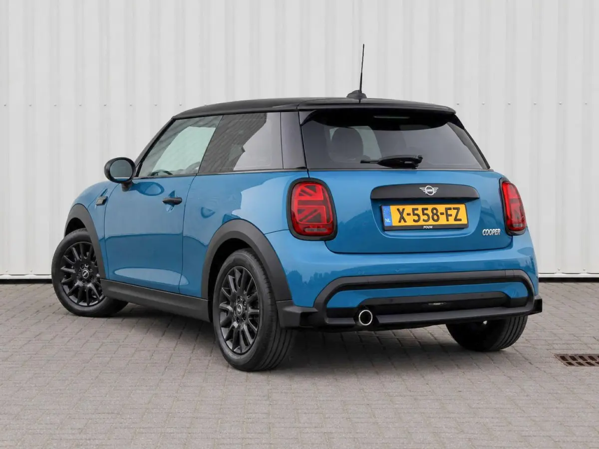 1.5 136pk AUT Cooper Camden Edition | Navigatie | Apple Carplay/Android Auto | Cruise Control | Parkeersensor Achter