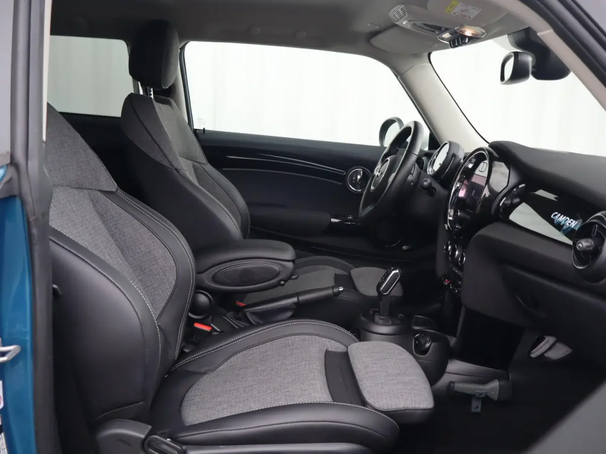 1.5 136pk AUT Cooper Camden Edition | Navigatie | Apple Carplay/Android Auto | Cruise Control | Parkeersensor Achter