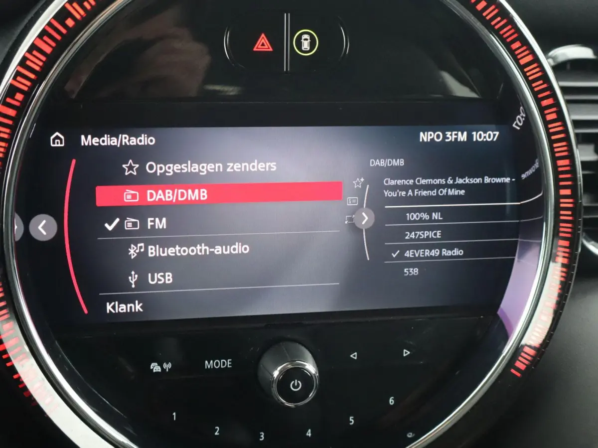 1.5 136pk AUT Cooper Camden Edition | Navigatie | Apple Carplay/Android Auto | Cruise Control | Parkeersensor Achter