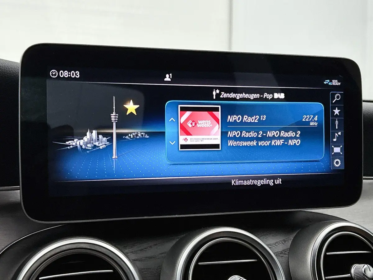 180 Business Solution AMG | STOELVERWARMING | LEDER | ACHTERUITRIJCAMERA | PARKEERSENSOREN | LICHTMETALEN VELGEN | LED VERLICHTING | BLUETOOTH | NAVIGATIE |