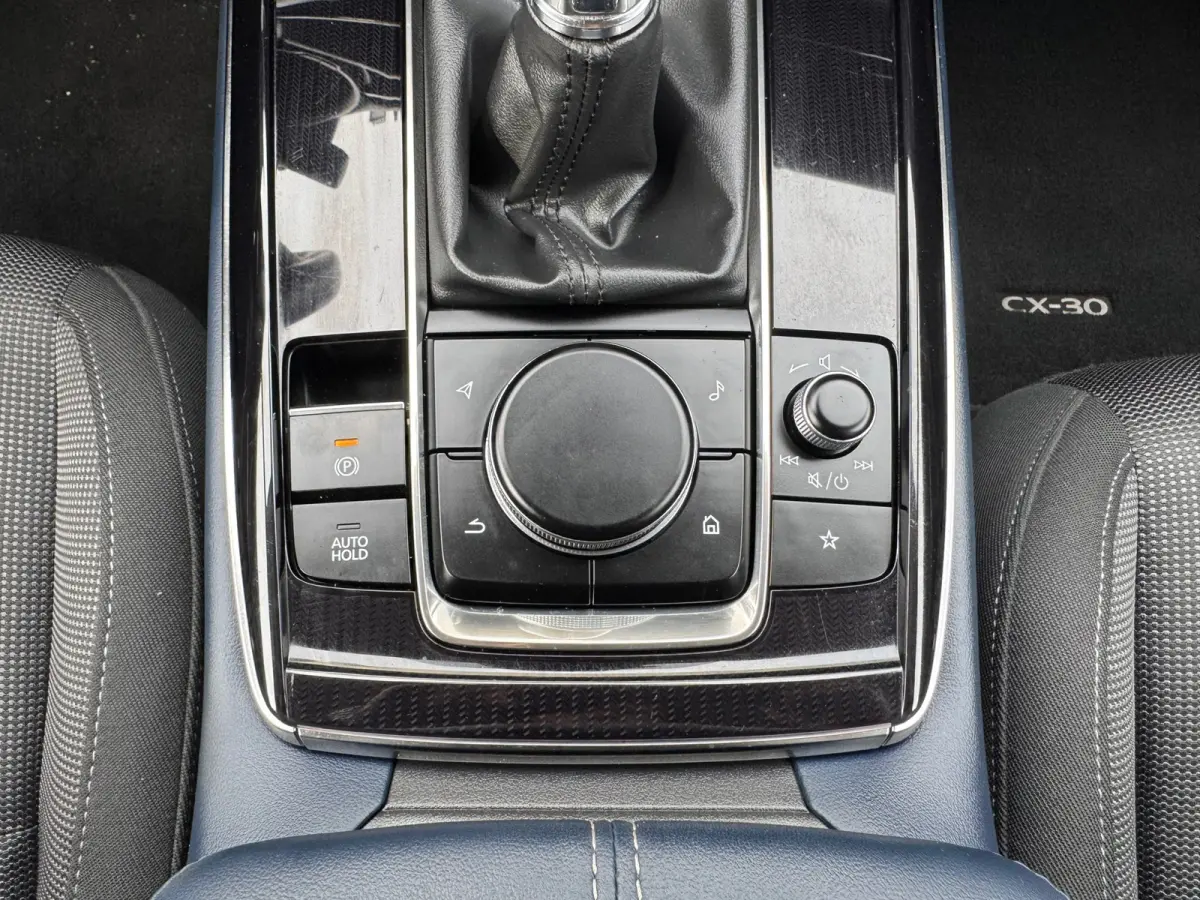 2.0 e-SkyActiv-X M Hybrid Comfort,trekhaak,navigatie,Camera,Carplay/Andriod,Stoel/stuurverwarming,