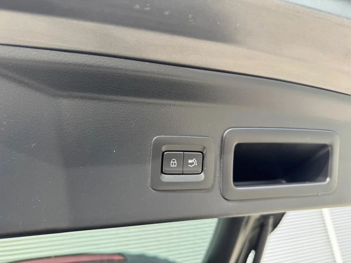 2.0 e-SkyActiv-X M Hybrid Comfort,trekhaak,navigatie,Camera,Carplay/Andriod,Stoel/stuurverwarming,