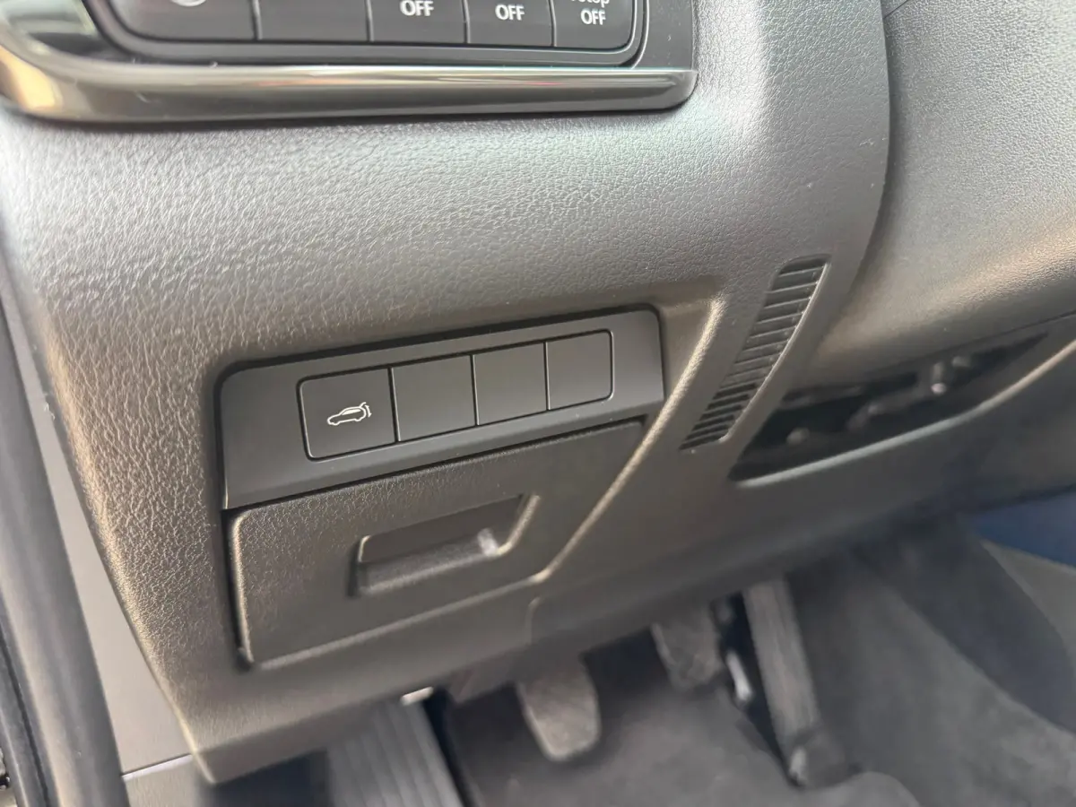 2.0 e-SkyActiv-X M Hybrid Comfort,trekhaak,navigatie,Camera,Carplay/Andriod,Stoel/stuurverwarming,