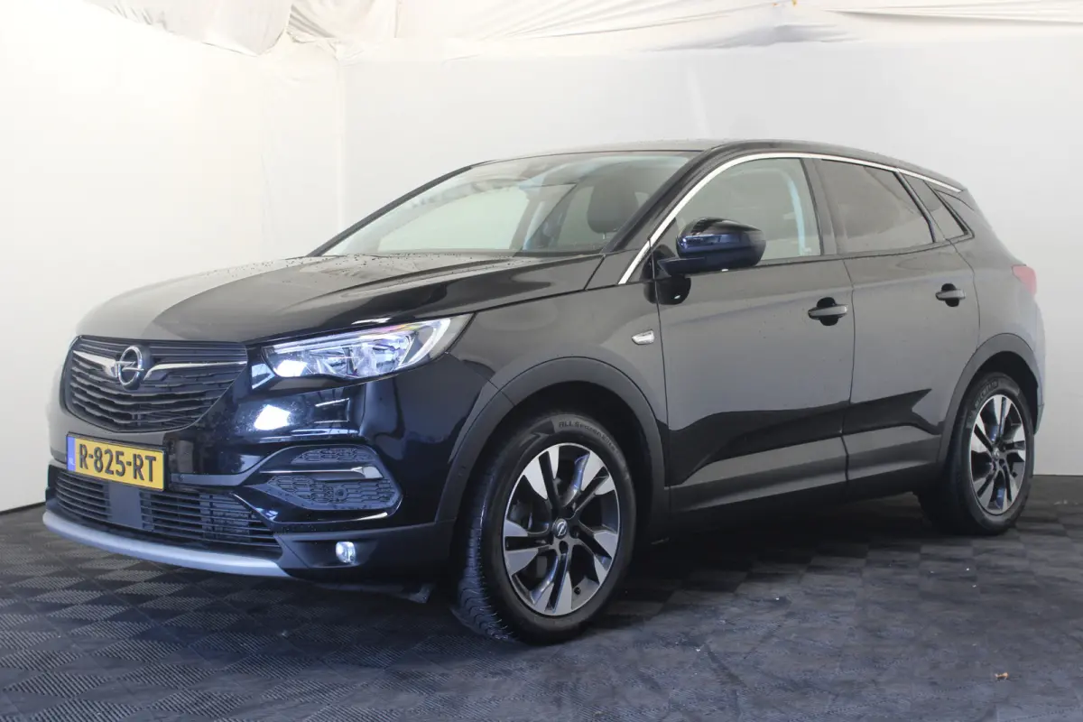 Opel Grandland X 2018 Benzine Handgeschakeld leasen