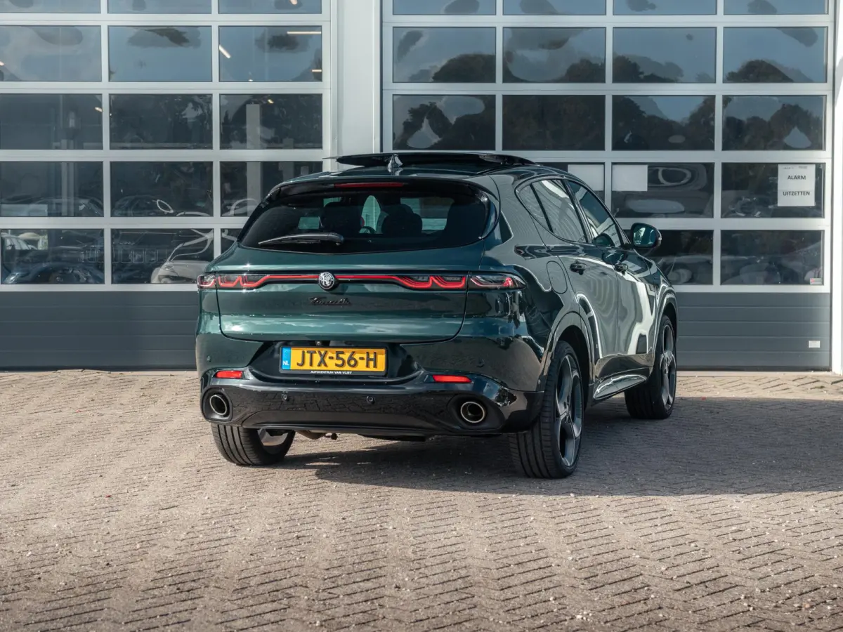 1.3 Ibrida Plug-In Q4 270pk AWD Veloce | Teck Pack | Schuif/Kanteldak | Harman Kardon | 20"  | Bicolore