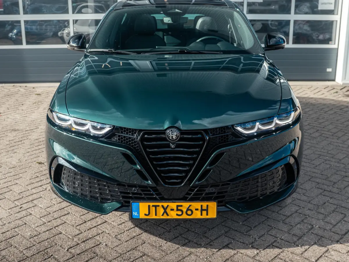 1.3 Ibrida Plug-In Q4 270pk AWD Veloce | Teck Pack | Schuif/Kanteldak | Harman Kardon | 20"  | Bicolore