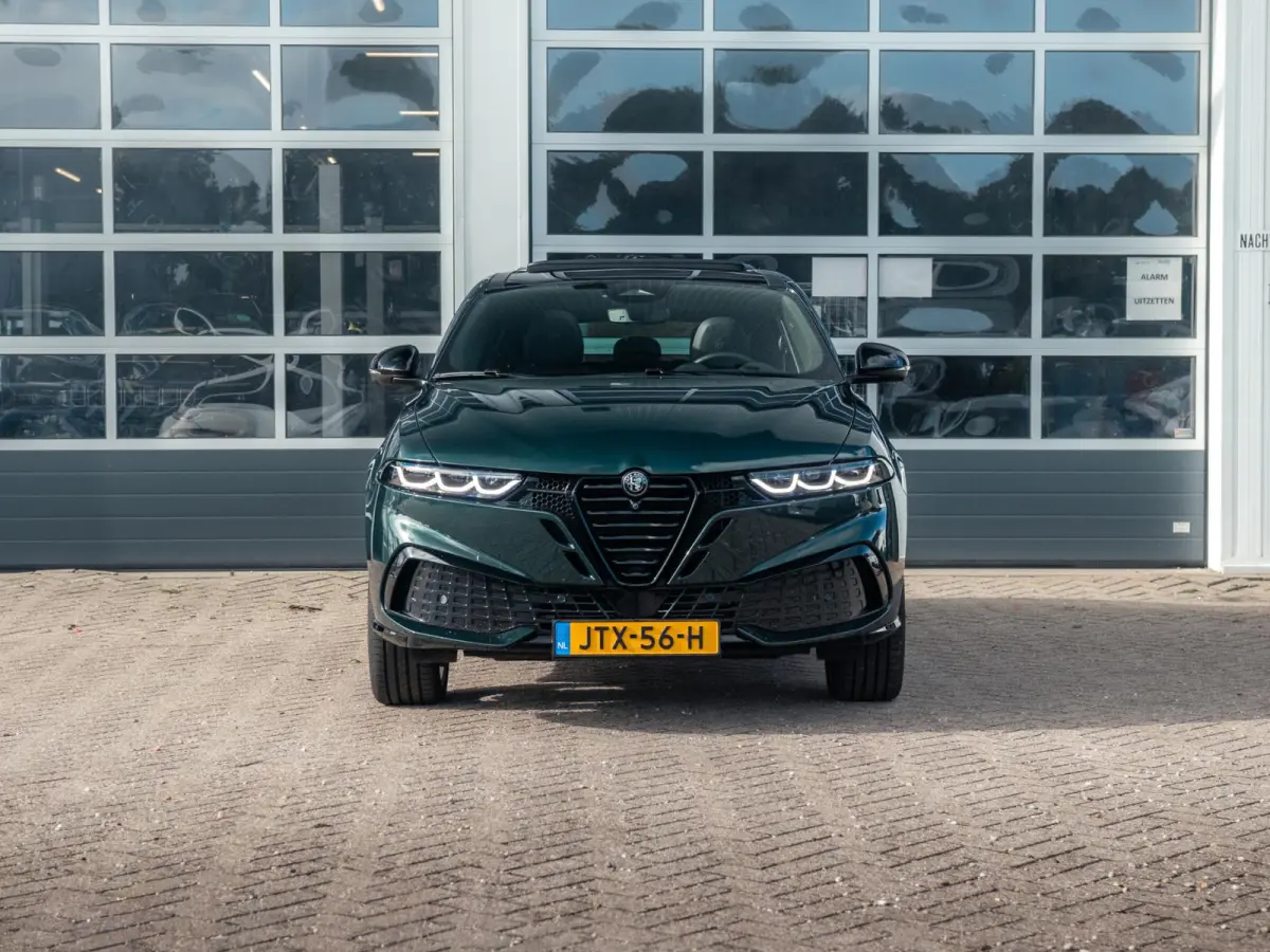 1.3 Ibrida Plug-In Q4 270pk AWD Veloce | Teck Pack | Schuif/Kanteldak | Harman Kardon | 20"  | Bicolore