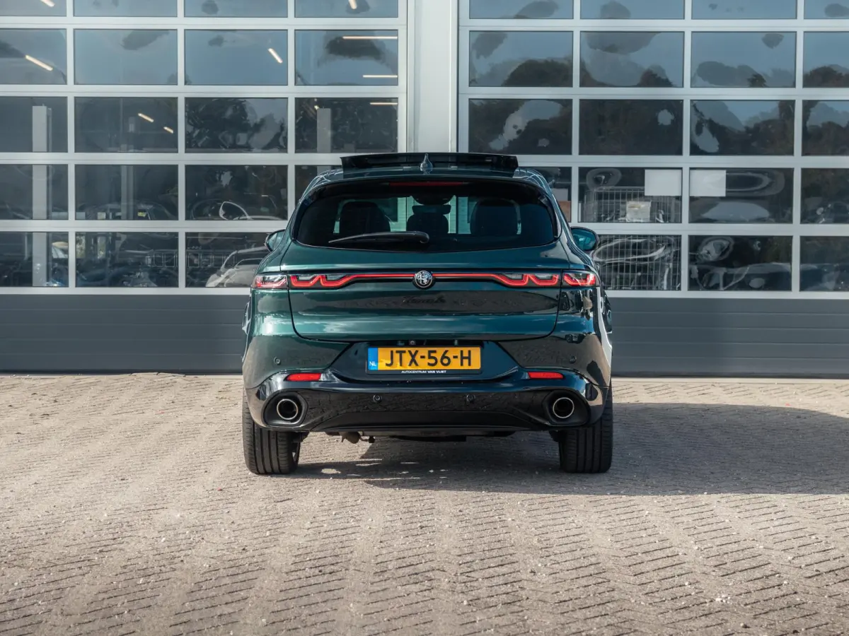 1.3 Ibrida Plug-In Q4 270pk AWD Veloce | Teck Pack | Schuif/Kanteldak | Harman Kardon | 20"  | Bicolore
