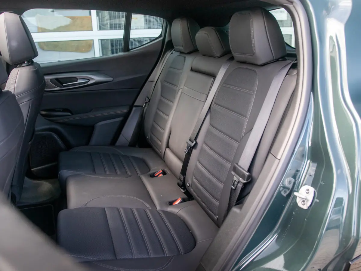 1.3 Ibrida Plug-In Q4 270pk AWD Veloce | Teck Pack | Schuif/Kanteldak | Harman Kardon | 20"  | Bicolore