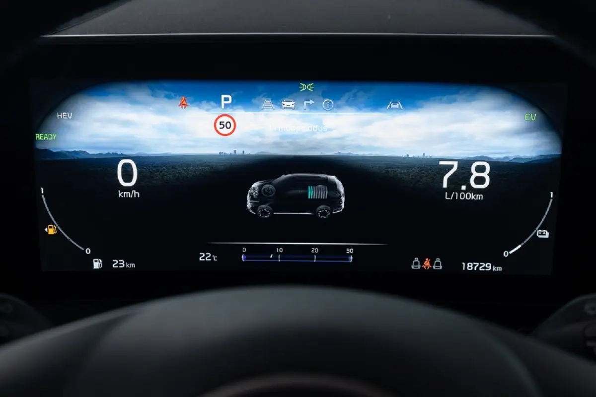 1.6 T-GDi Plug-in Hybrid AWD DynamicLine | Half LEDER | NAVI | ECC | PDC