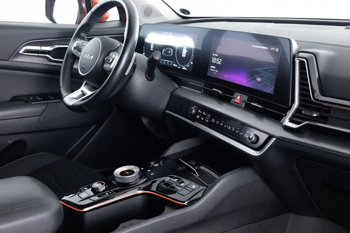 1.6 T-GDi Plug-in Hybrid AWD DynamicLine | Half LEDER | NAVI | ECC | PDC