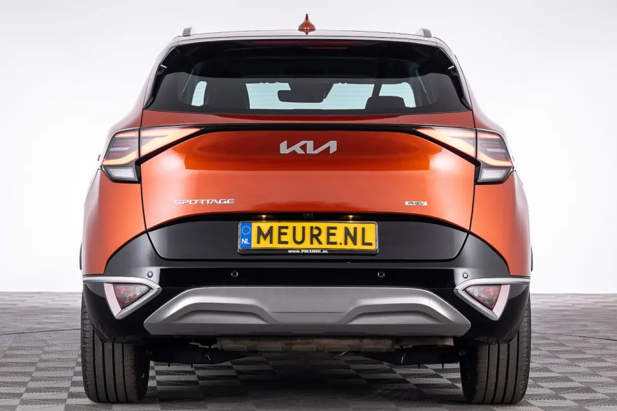 1.6 T-GDi Plug-in Hybrid AWD DynamicLine | Half LEDER | NAVI | ECC | PDC