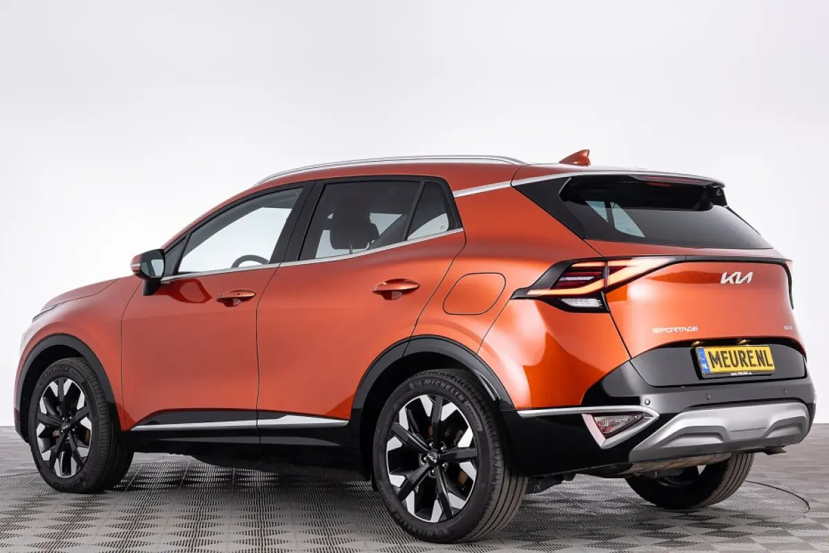 1.6 T-GDi Plug-in Hybrid AWD DynamicLine | Half LEDER | NAVI | ECC | PDC
