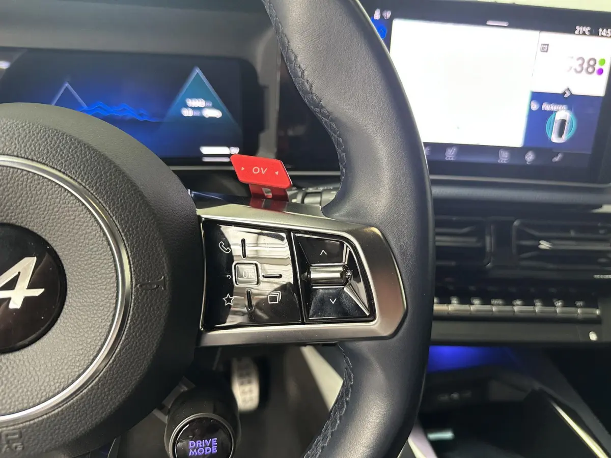 GTS 52 kWh | DEVIALET AUDIO | WINTERPACK | CAMERA | NAVI/ ADAPTIVE  CRUISE CONTROL