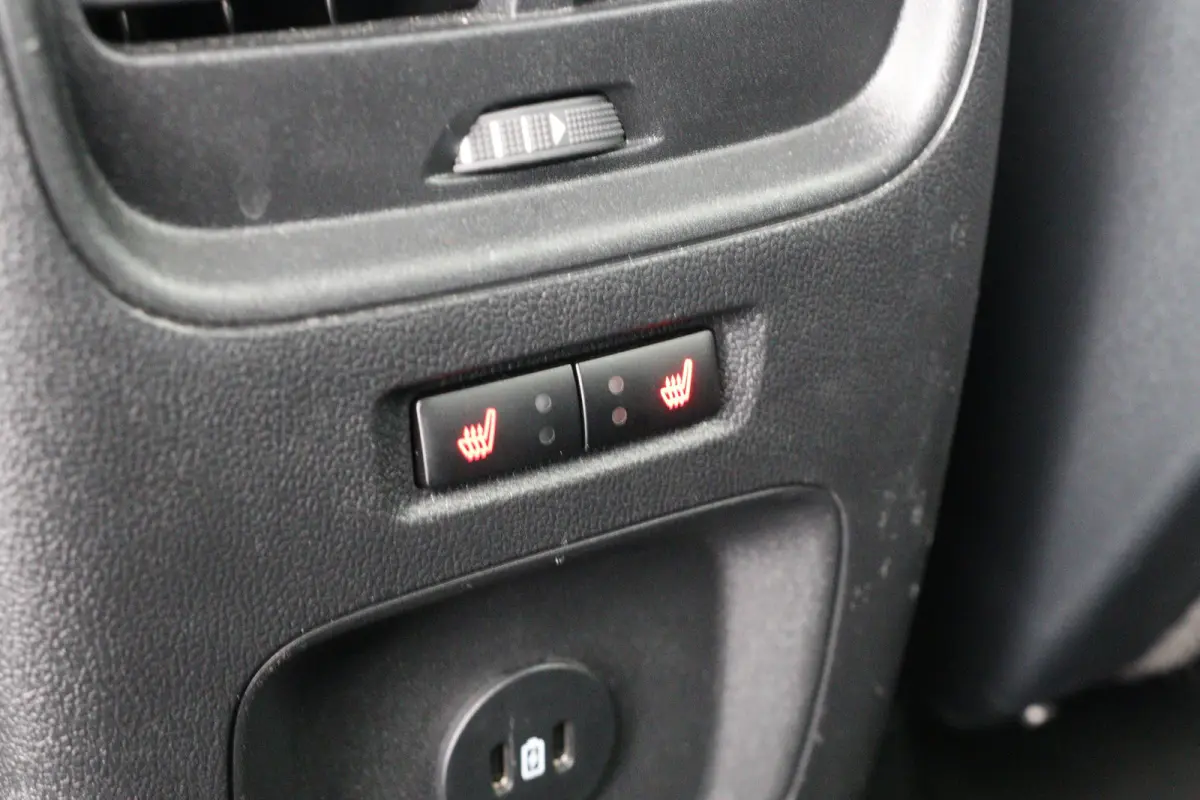 2.5 PHEV ST-Line | 1e Eigenaar! | SOH 98% | Dealer Onderhouden! | Trekhaak | Camera | Navi | Keyless | Clima | LED | Parkeersensoren V+A | Lichtmetalen velgen