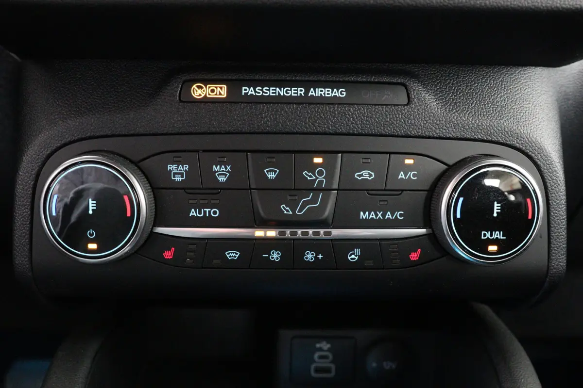2.5 PHEV ST-Line | 1e Eigenaar! | SOH 98% | Dealer Onderhouden! | Trekhaak | Camera | Navi | Keyless | Clima | LED | Parkeersensoren V+A | Lichtmetalen velgen