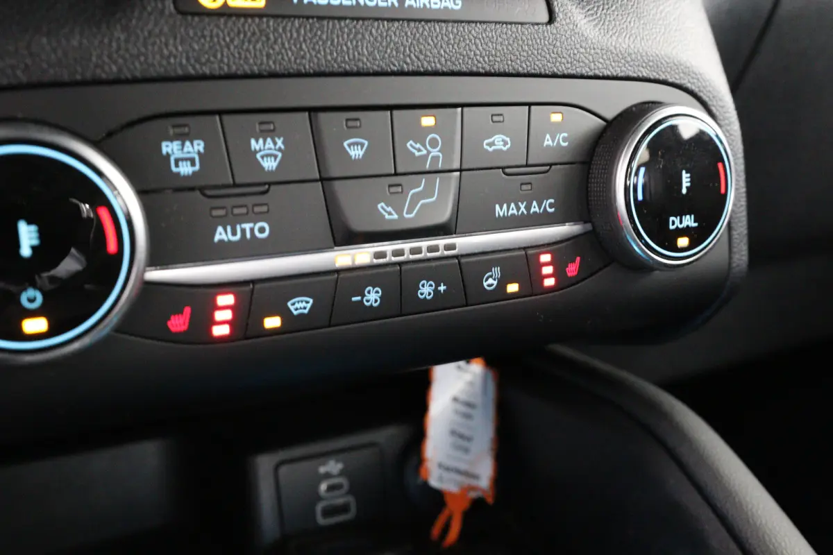 2.5 PHEV ST-Line | 1e Eigenaar! | SOH 98% | Dealer Onderhouden! | Trekhaak | Camera | Navi | Keyless | Clima | LED | Parkeersensoren V+A | Lichtmetalen velgen