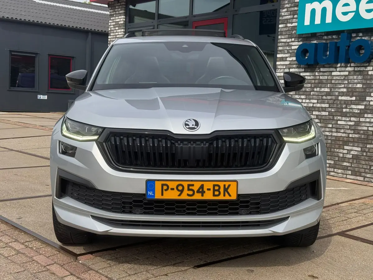 1.5 TSI Sportline DSG 7-pers PANO l CAMERA l TREKHAAK l KEYLESS l SFEER l ACC l 20 INCH l ORG.NL l DEALER OH