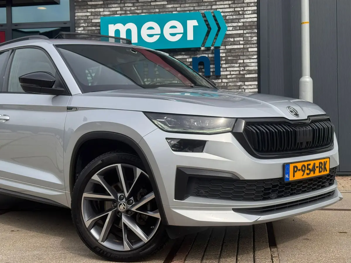1.5 TSI Sportline DSG 7-pers PANO l CAMERA l TREKHAAK l KEYLESS l SFEER l ACC l 20 INCH l ORG.NL l DEALER OH