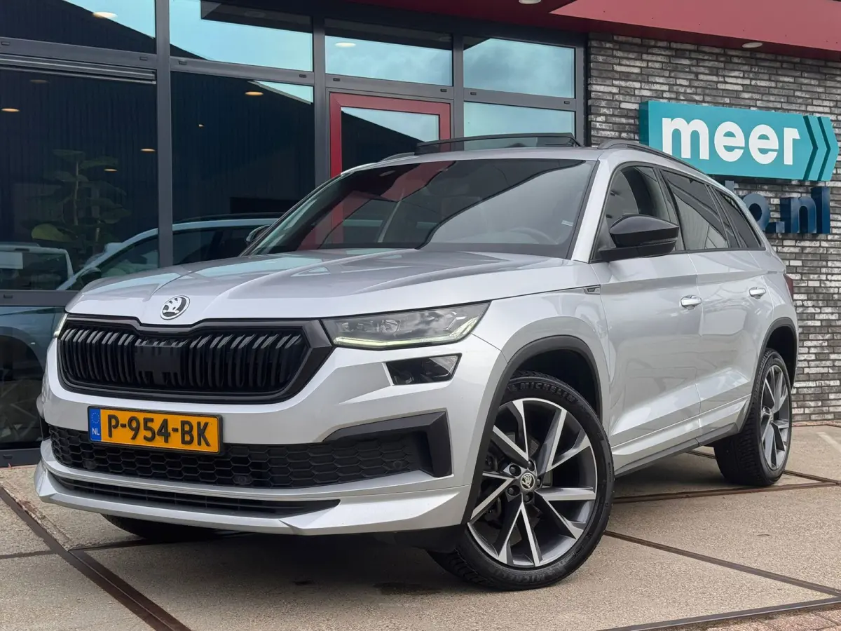 1.5 TSI Sportline DSG 7-pers PANO l CAMERA l TREKHAAK l KEYLESS l SFEER l ACC l 20 INCH l ORG.NL l DEALER OH