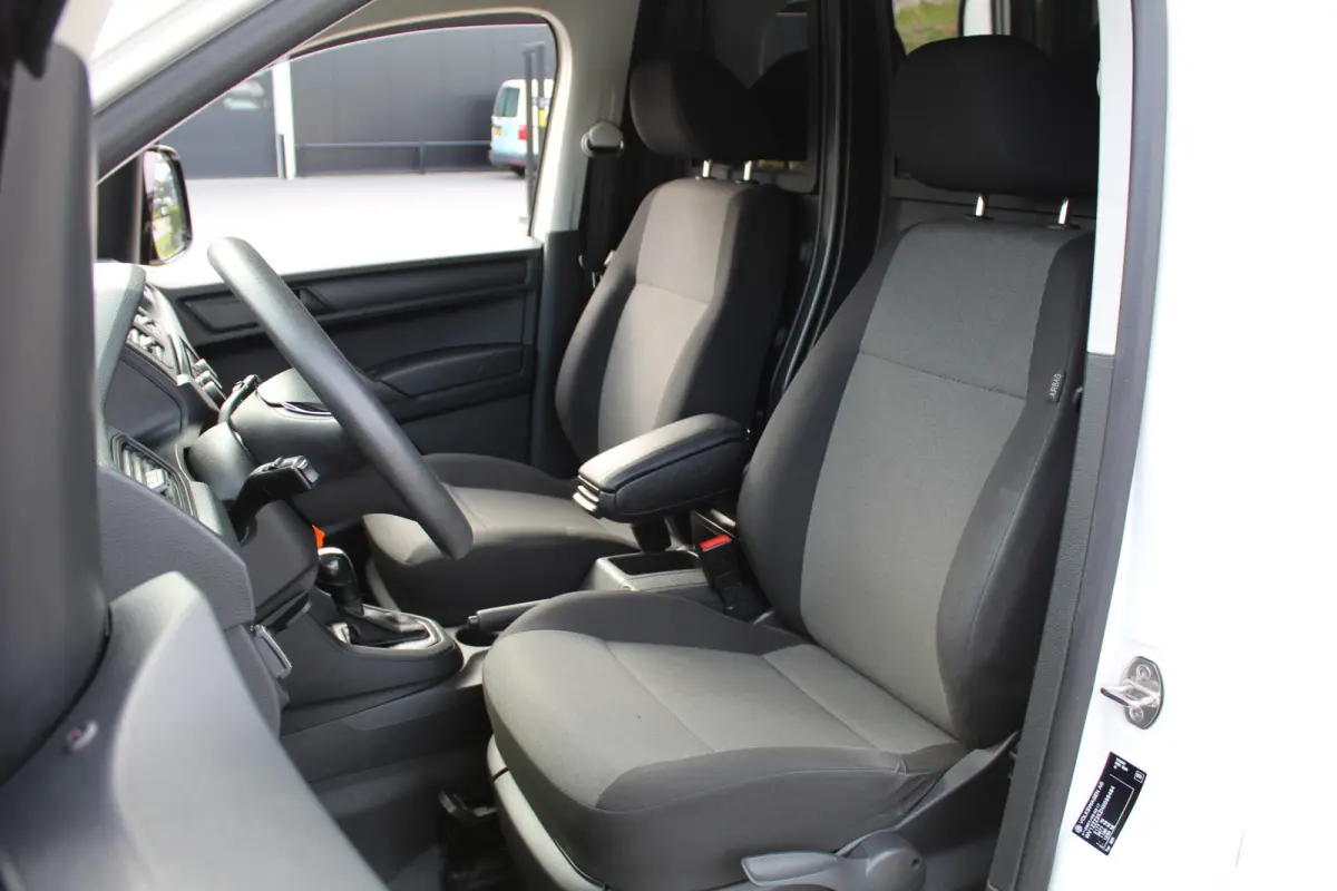 2.0 TDI 185Pk DSG-automaat L1H1 BMT R-Line | 100% onderhouden | Super staat