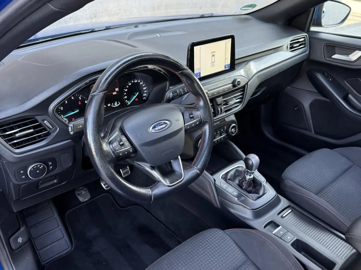 1.0 EcoBoost ST Line Business | Panoramdak | Full LED | B&O | Adaptieve Cruise | Stoel/Stuurverwarming |