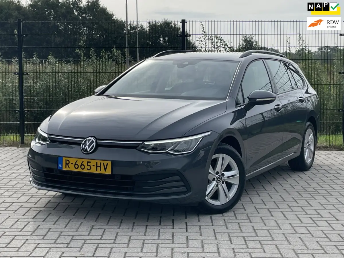 1.0 TSI Life | Carplay | PDC | ACC | Bluetooth |