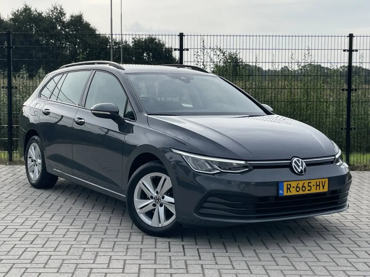 1.0 TSI Life | Carplay | PDC | ACC | Bluetooth |