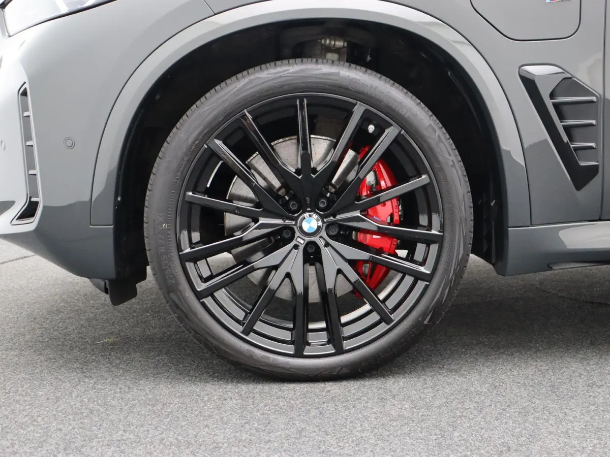 xDrive50e M Sportpakket Pro | Travel Pack | Innovation Pack | Comfort Plus Pack | Soft-Close | Trekhaak | Glazen panoramadak | Driving Assistant Professional | Parking Assistant Professional