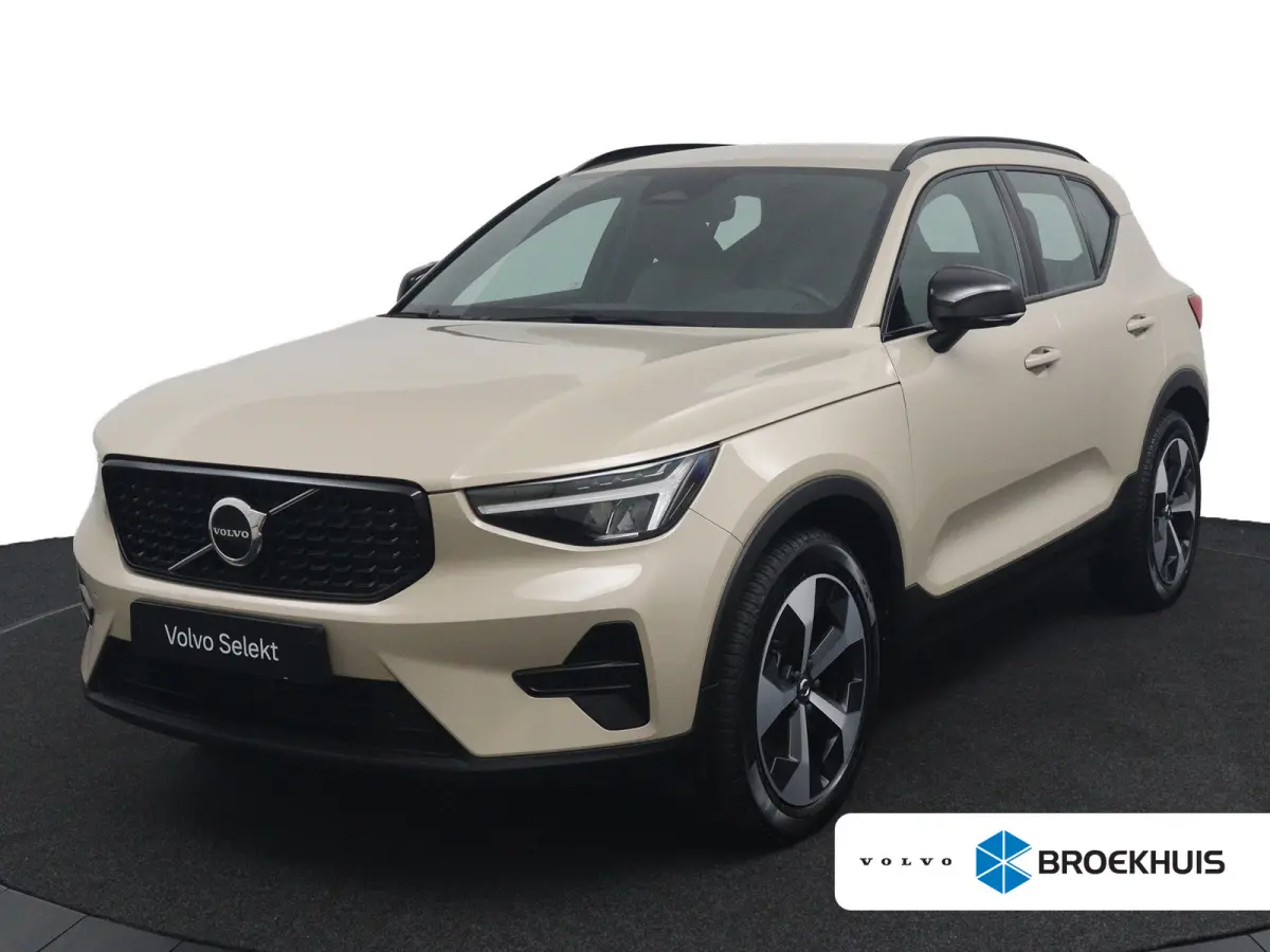 Volvo XC40 2025 Benzine Automatisch leasen
